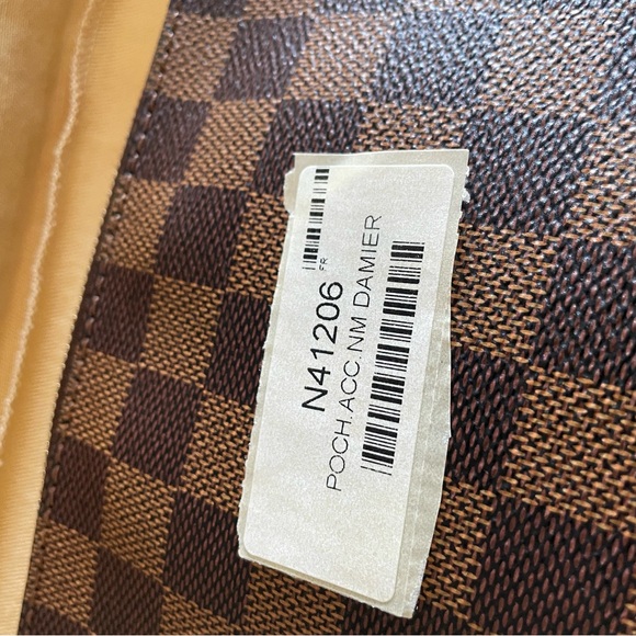 Louis Vuitton Damien Ebene Pochette Accessories NM - Picture 8 of 11